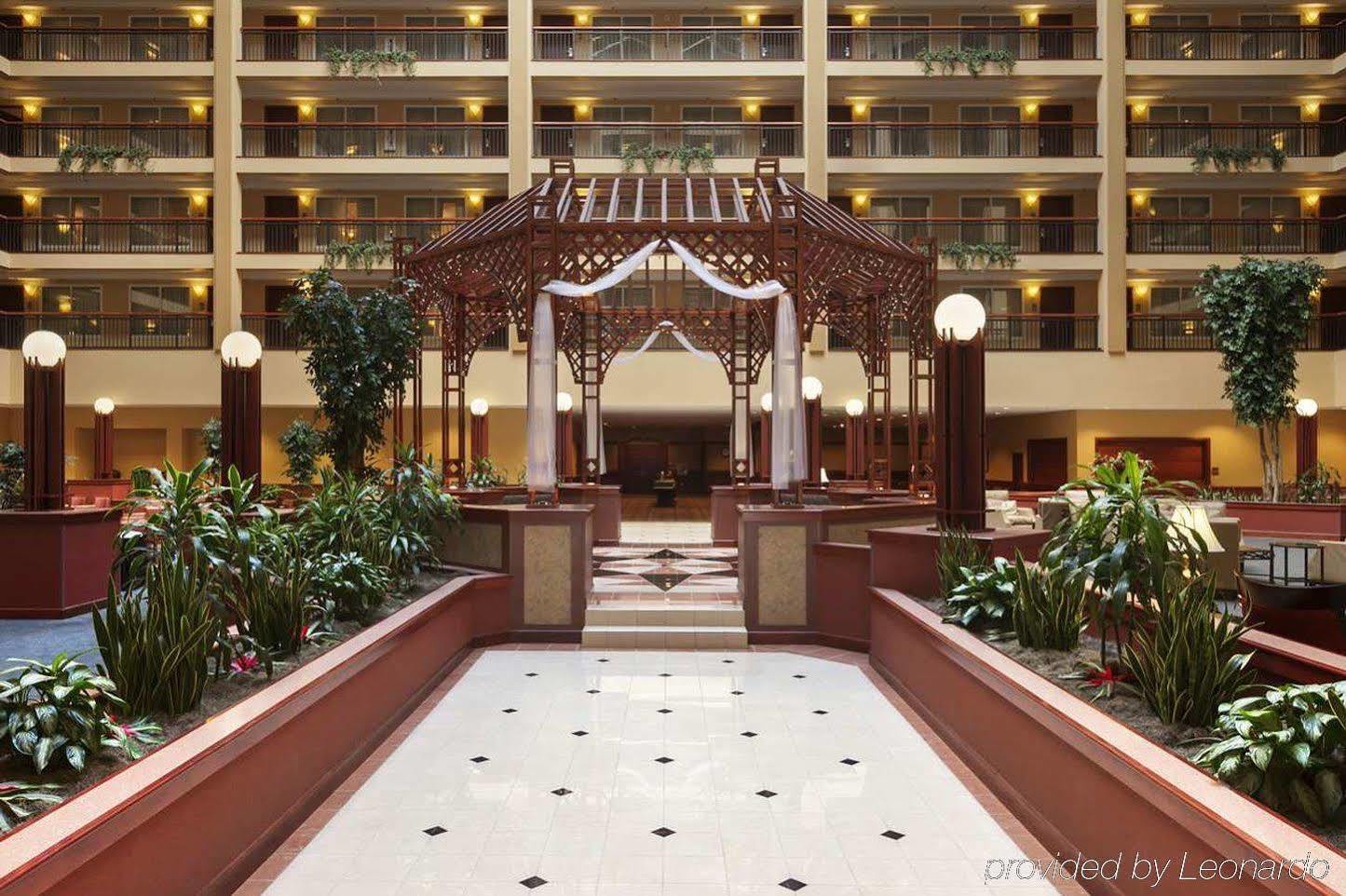 Embassy By Hilton Cleveland Rockside 3*