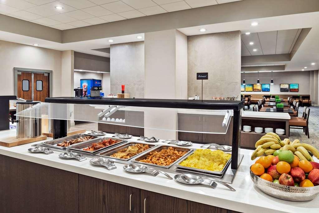 Embassy By Hilton Cleveland Rockside Hotel Independence
