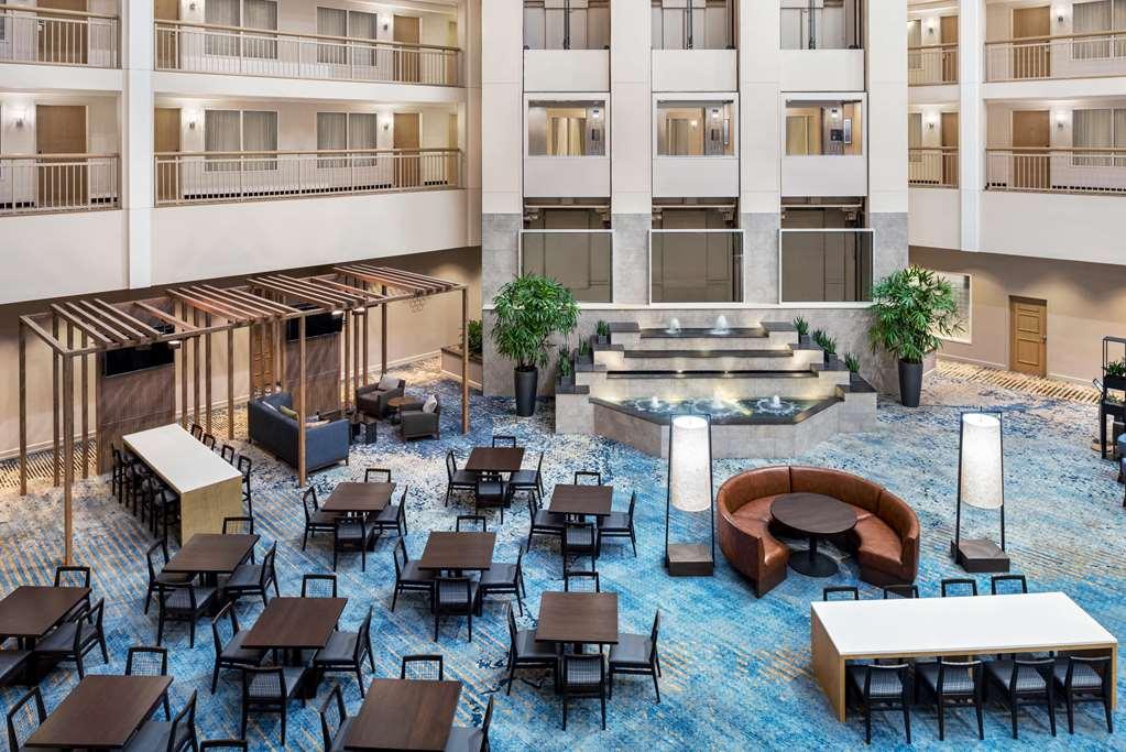 Embassy By Hilton Cleveland Rockside Independence