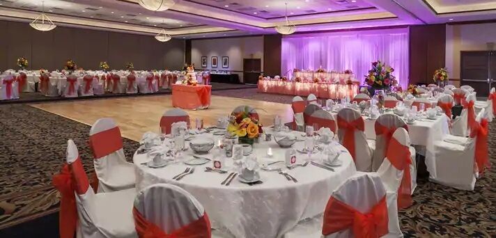 Embassy By Hilton Cleveland Rockside Hotel Independence